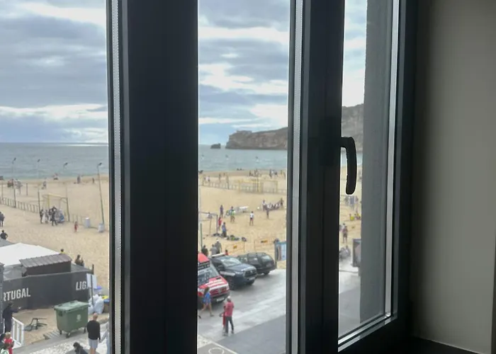 Na Crista Da Onda Nazare